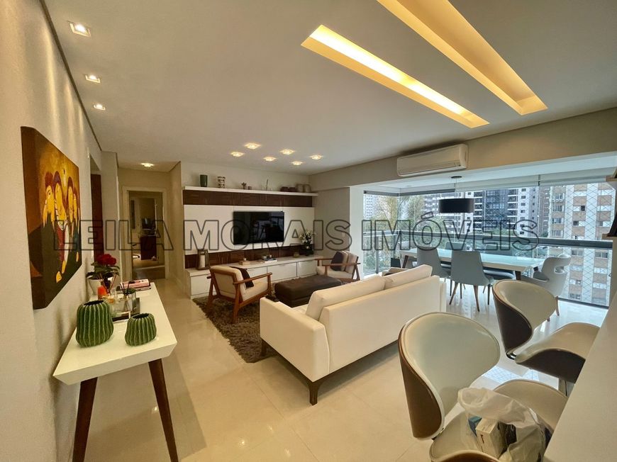 Blend Batel 100% mobiliado, 4 quartos e 2 vagas de garagem
