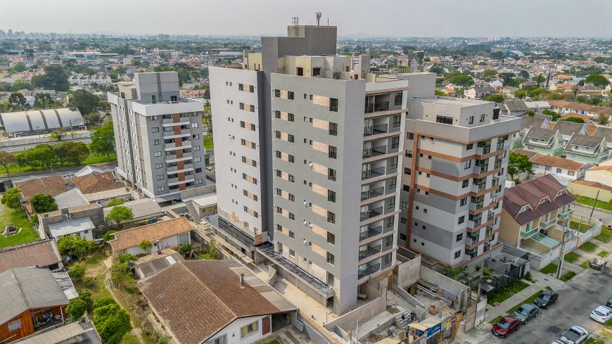COBERTURA com 2 dormitórios à venda com 150.32m² por R$ 823.000,00 no bairro Cajuru - CURITIBA / PR