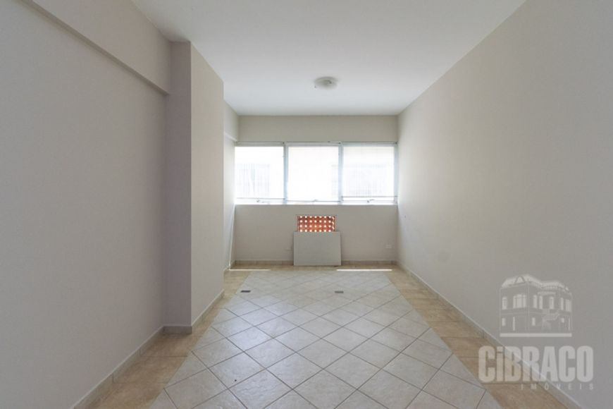 Conjunto Comercial no Centro, de 34,02m² - Ed. Arnaldo Thá