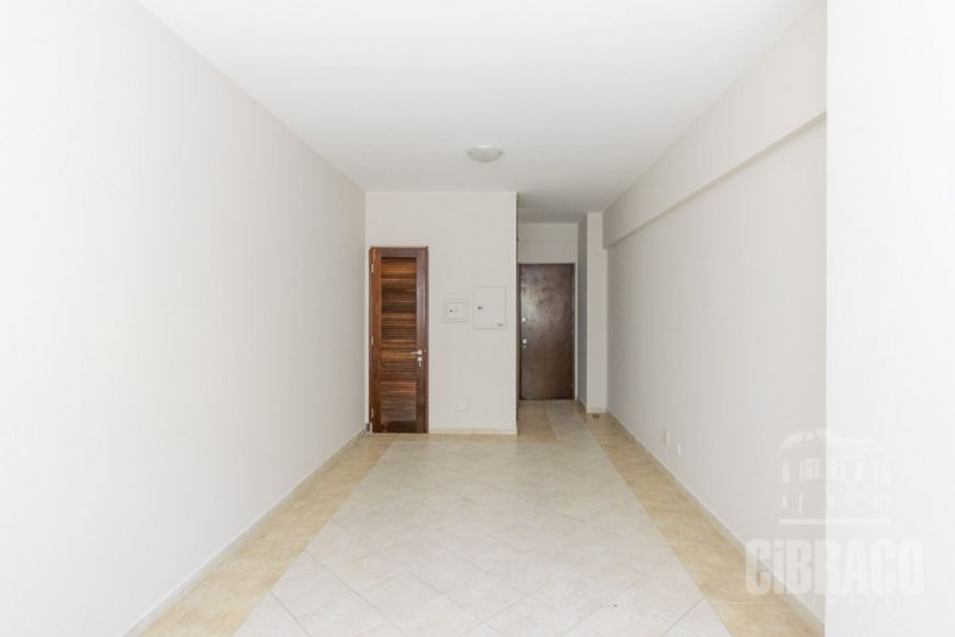 Conjunto Comercial no Centro, de 34,02m² - Ed. Arnaldo Thá