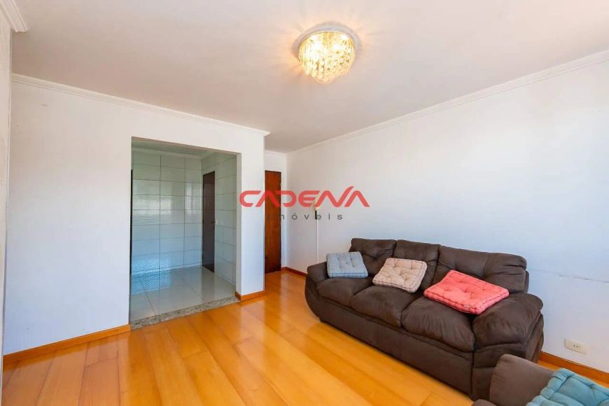 Apartamento com 3 quartos e 1 vaga para aluguel no Capão Raso