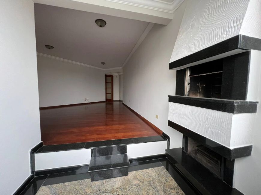 Imóvel para venda com 130 metros quadrados úteis com 3 quartos no Bigorrilho - Curitiba - PR