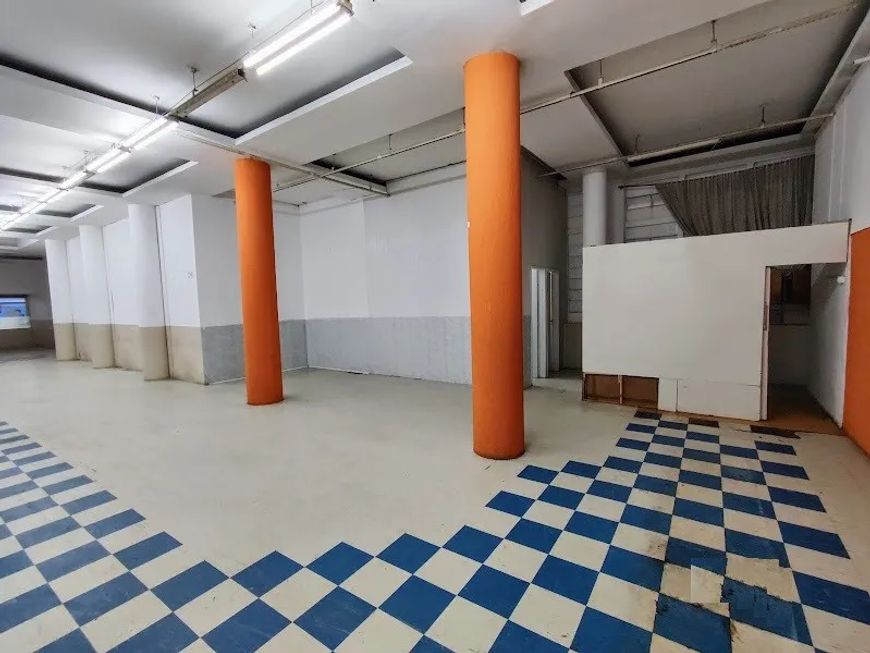 Conjunto Comercial para alugar por R$ 8800.00, 250.00 m2 - CENTRO - CURITIBA/PR