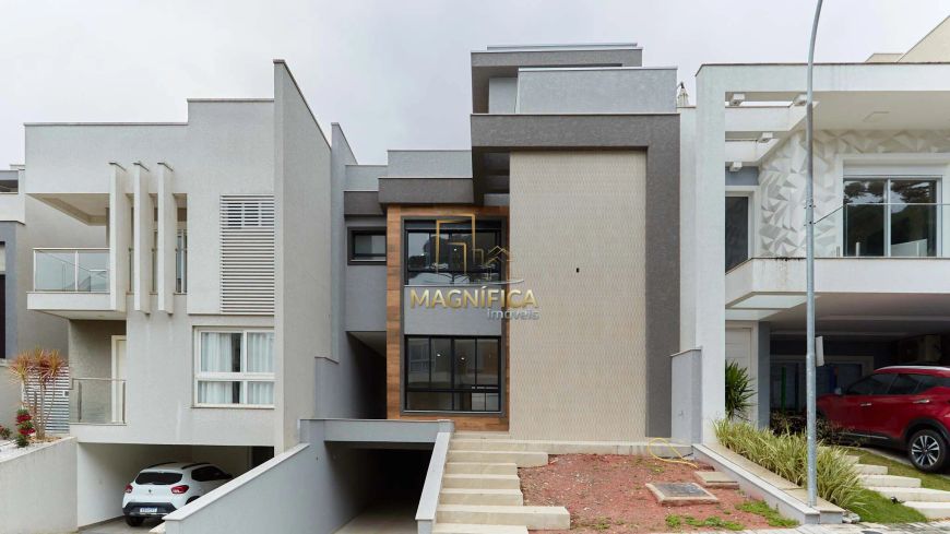 Casa no condomínio Boulevard Previllege com 323,00m² de área construída;