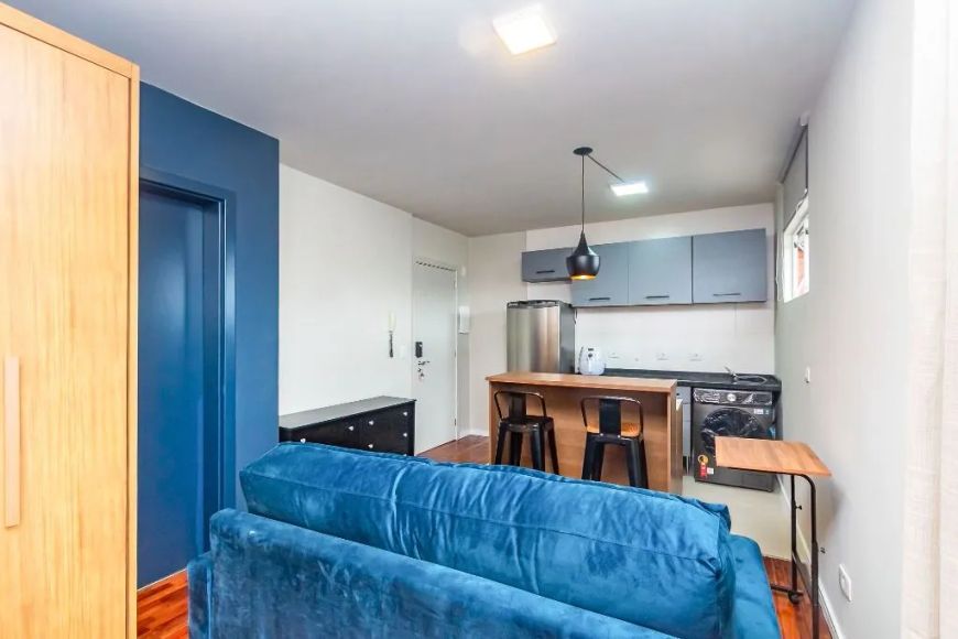 Studio com 1 dormitório para alugar, 31 m² por R$ 2.934,85/mês - São Francisco - Curitiba/PR