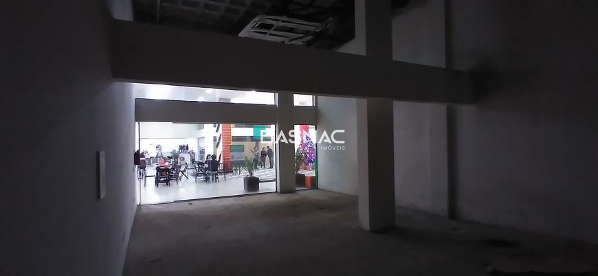 CONJUNTO/SALA COMERCIAL à venda com 73m² por R$ 380.000,00 no bairro Centro - CURITIBA / PR