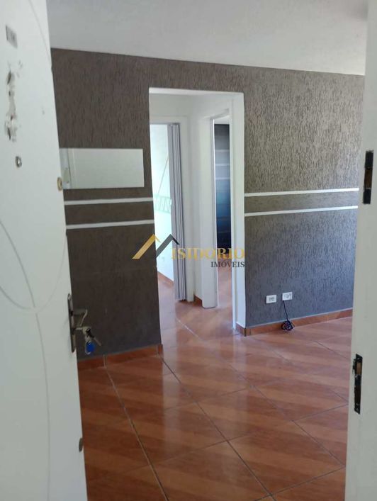 ÓTIMO APTO!!! 02 QTOS., VAGA DE GARAGEM