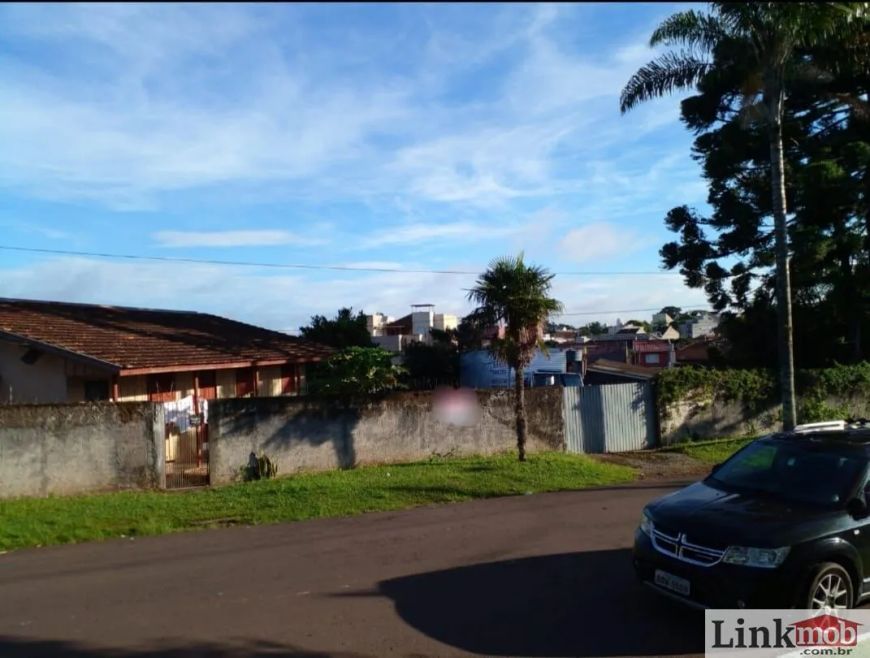 Terreno ZR3 com 506,92m² no Bairro do Portão