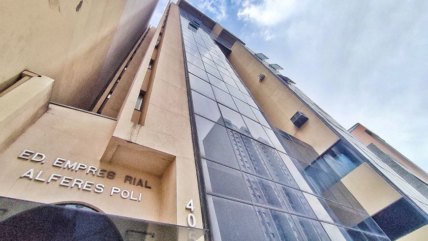 Sala à venda, 57 m² por R$ 270.000,00 - Centro - Curitiba/PR