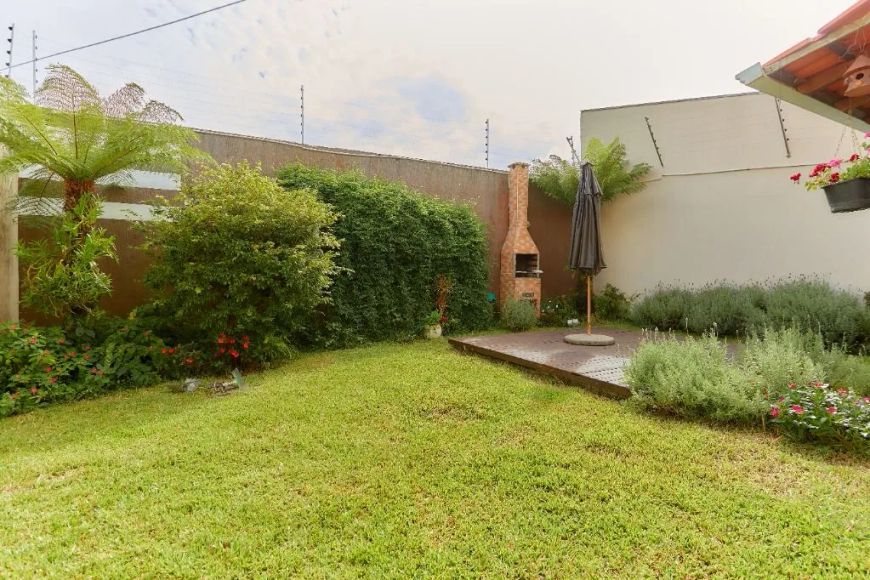 Sobrado com 3 dormitórios à venda, 330 m² por R$ 1.200.000,00 - Alto Boqueirão - Curitiba/PR