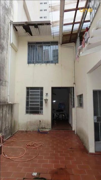 Sobrado Comercial à Venda com Ótima Localização e 190m² úteis no Bairro Alto da Glória - Curitiba/PR