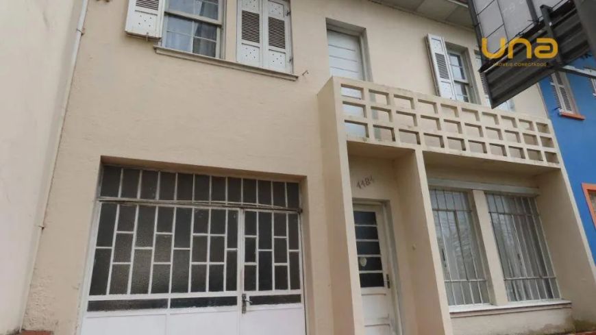 Sobrado Comercial à Venda com Ótima Localização e 190m² úteis no Bairro Alto da Glória - Curitiba/PR