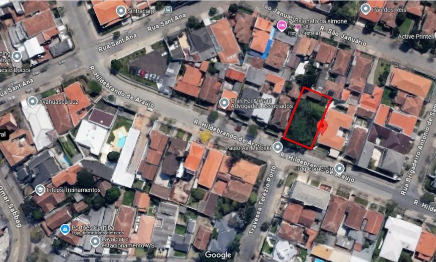 Terreno à venda no bairro Jardim Botânico com 616m2