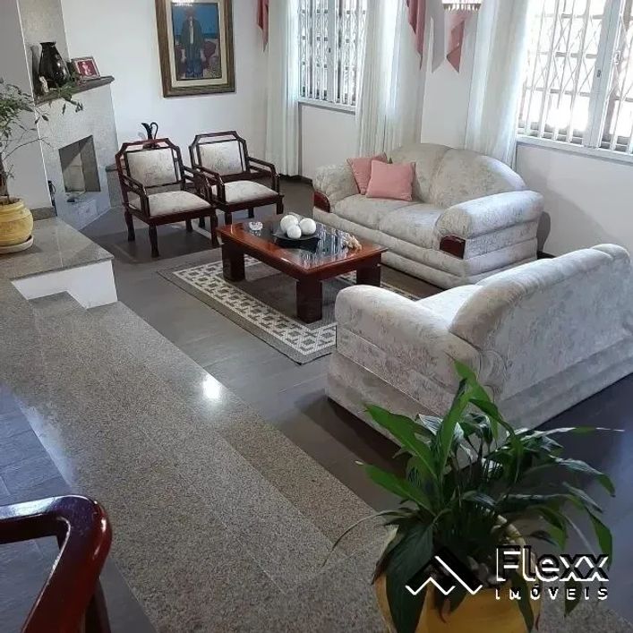 Casa com 4 dormitórios à venda, 370 m² por R$ 1.300.000,00 - Barreirinha - Curitiba/PR