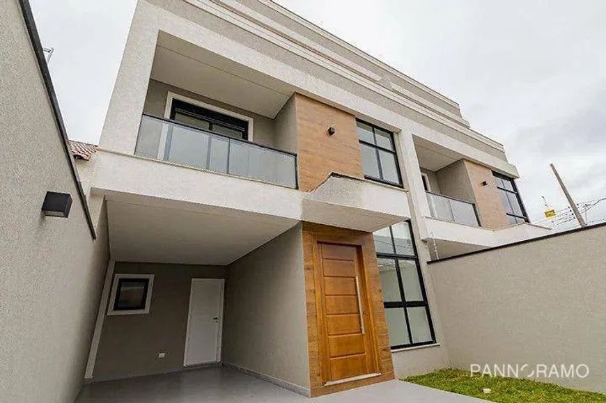 Sobrado A Venda No Capão Da Imbuia Com Quintal