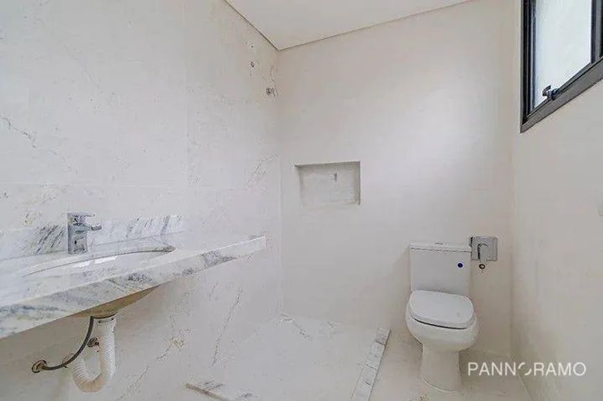 Sobrado A Venda No Capão Da Imbuia Com Quintal