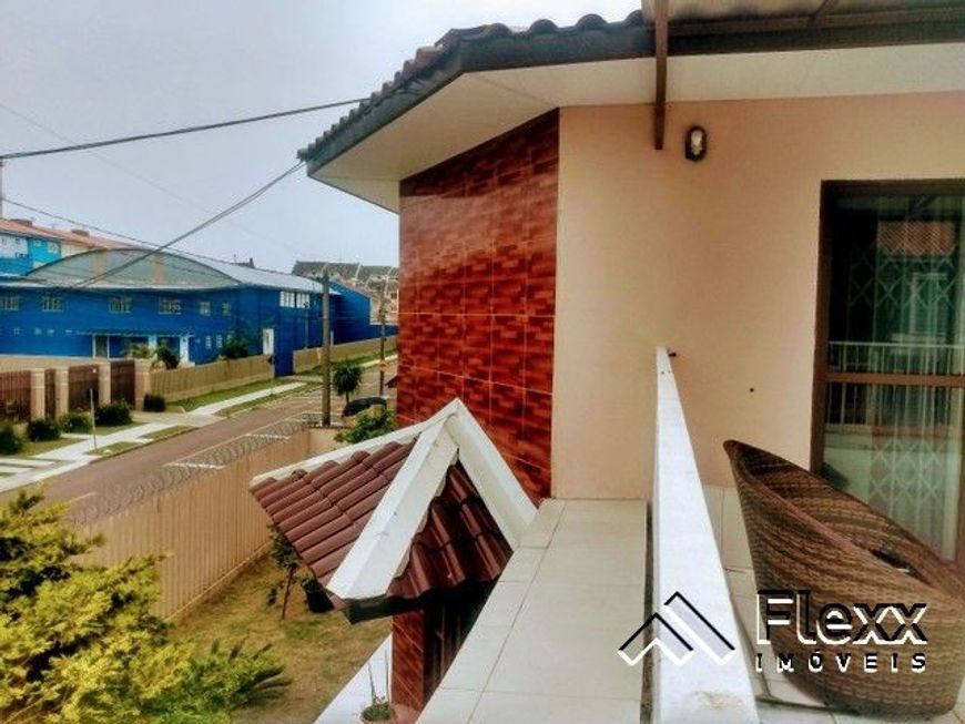 Sobrado com 4 dormitórios à venda, 270 m² por R$ 1.050.000,00 - Xaxim - Curitiba/PR