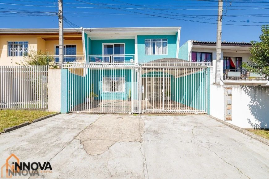 Sobrado com 3 quartos à venda por R$ 649000.00, 156.84 m2 - FAZENDINHA - CURITIBA/PR