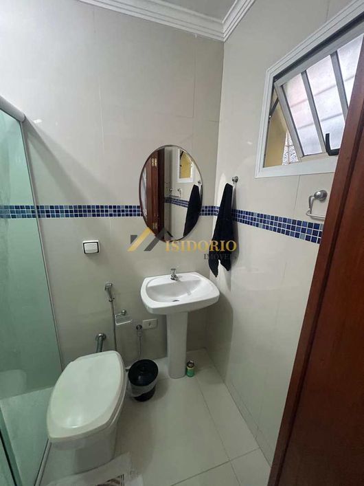 CASA NO XAXIM 04 dormitórios CHURRAS., 369m² DE ÁREA TOTAL