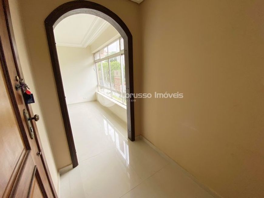 Apartamento para venda possui 192 metros quadrados com 4 quartos em Bigorrilho - Curitiba - PR