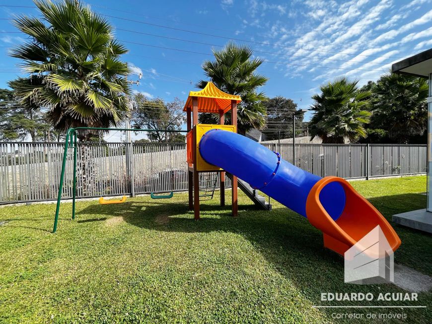 Lote em condomínio fechado no Residencial Vista Batel, Campo Comprido.