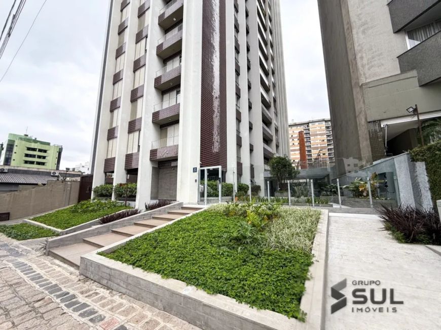 APTO BATEL 3 QUARTOS (2 SUITES) 2 VAGAS DE GARAGEM
