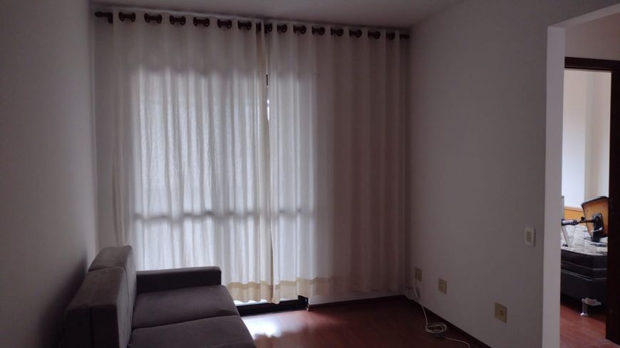 PRÉDIO COMERCIAL LOCALIZAÇÃO ÚNICA (em frente ao teatro Paiol)