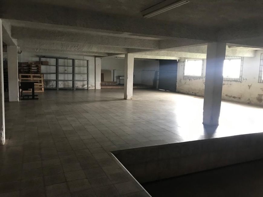 PRÉDIO COMERCIAL LOCALIZAÇÃO ÚNICA (em frente ao teatro Paiol)