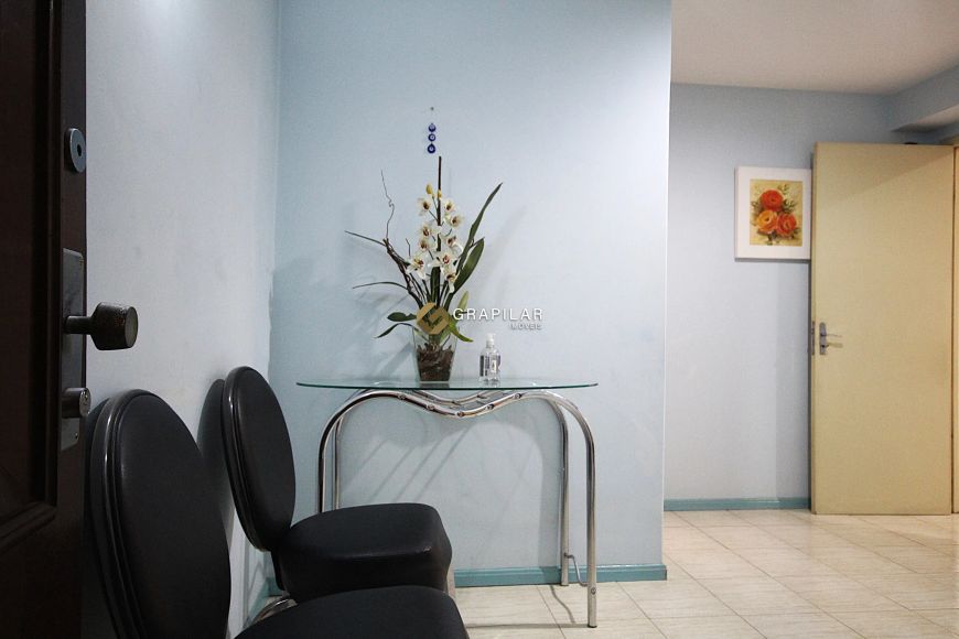 Sala Comercial à Venda no Centro de Curitiba