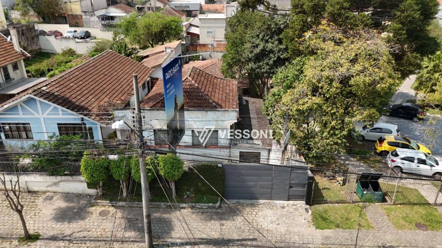 Terreno Exclusivo com 589 m² | Aceita Permuta no local | à venda por R$ 1.500.000 - Juvevê - Curitib