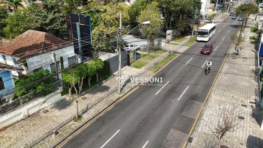 Terreno Exclusivo com 589 m² | Aceita Permuta no local | à venda por R$ 1.500.000 - Juvevê - Curitib