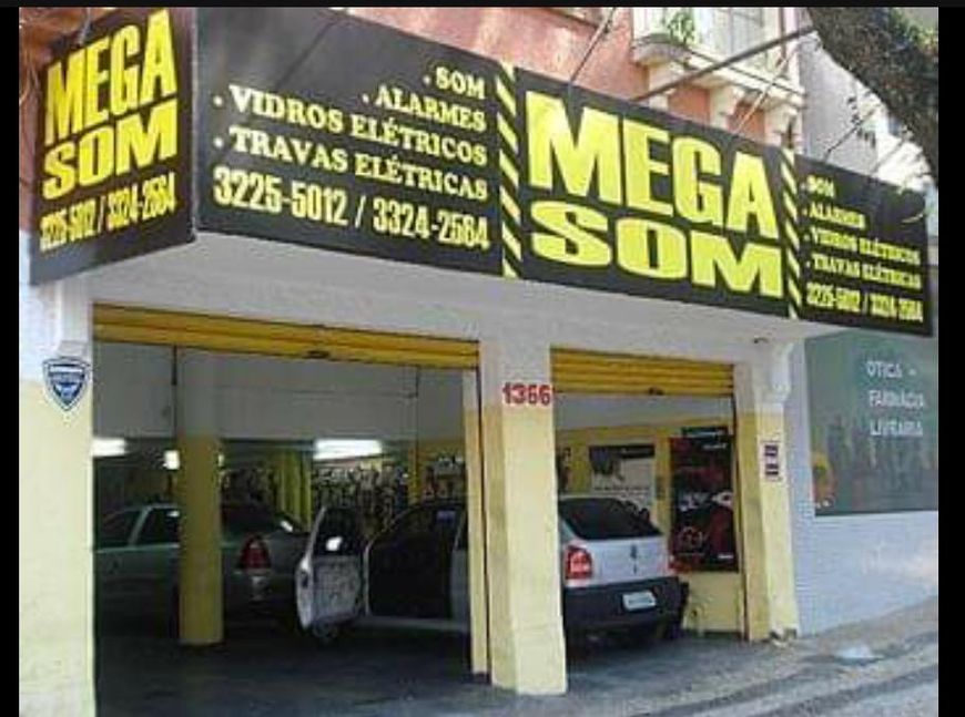 Loja comercial de 103 metros quadrados no bairro Centro