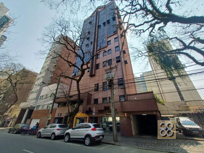 Sala/Cjto. Comercial - R Visconde do Rio Branco, 1717 - Centro - Curitiba PR