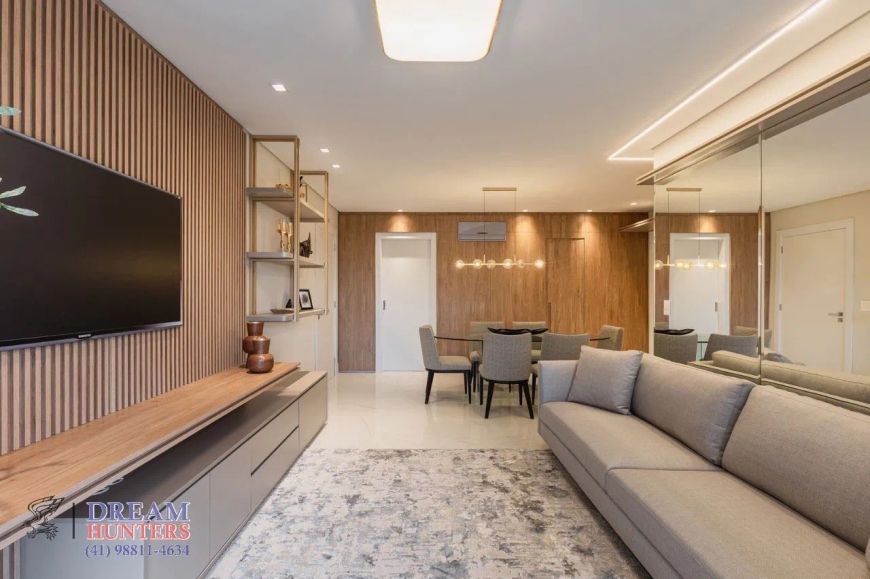 Garden de 123m² no bairro Ahú, com 3 quartos (1 suíte), 3 banheiros e 2 vagas de garagem