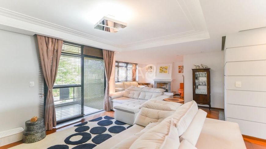 APARTAMENTO 4 QUARTOS EXCELENTE NO ALTO DA GLÓRIA Apartamento no Alto da Glória, 4 quartos e 3 vagas