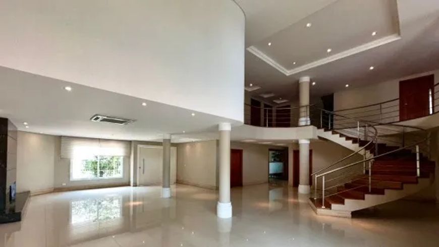 Imóvel para venda tem 1000 metros quadrados com 5 quartos em Jardim Social - Curitiba - PR