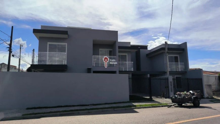 Sobrado na planta Bairro Fazendinha