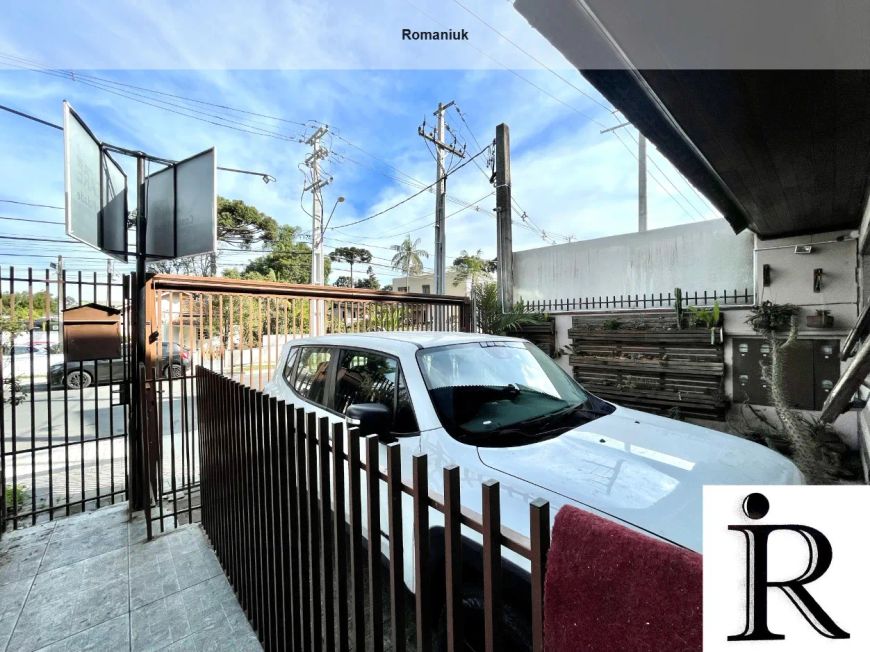OPORTUNIDADE - R$920.000,00 Sobrado triplex no Ahú. Comercial/Residencial.