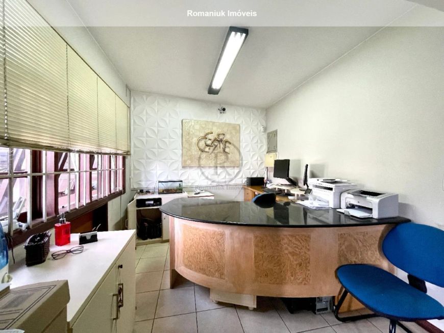 OPORTUNIDADE - R$920.000,00 Sobrado triplex no Ahú. Comercial/Residencial.