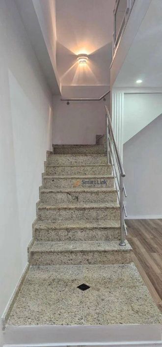 Casa com 3 dormitórios à venda, 275 m² por R$ 1.190.000,00 - Capão Raso - Curitiba/PR