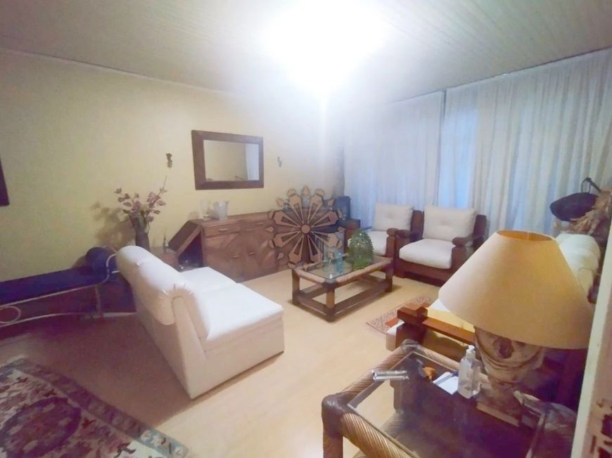 Residência 3 quartos- Santa Felicidade, terreno ZR 2 com 452m²