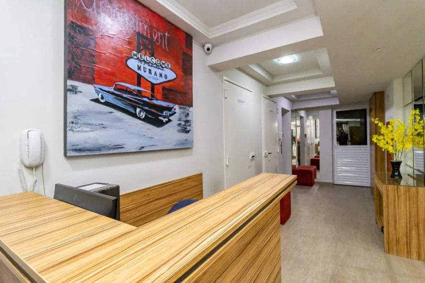 Apartamento com 1 dormitório para alugar, 46 m² por R$ 2.633,23/mês - Centro - Curitiba/PR