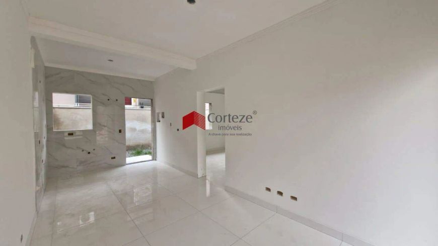 Casa com 69,98m² 2 quartos, à venda, no bairro Sítio Cercado em Curitiba