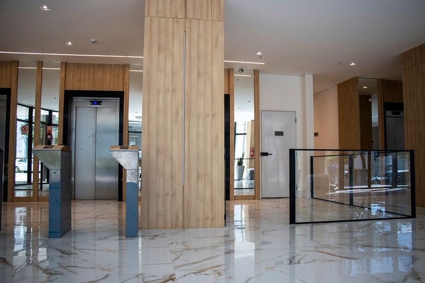 SALA COMERCIAL - EDIFICIO CRÉATIF