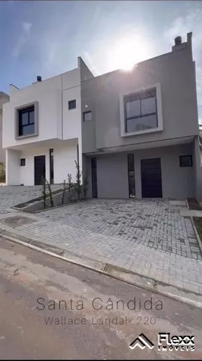 Sobrado com 3 dormitórios à venda, 118 m² por R$ 594.900 - Santa Cândida - Curitiba/PR