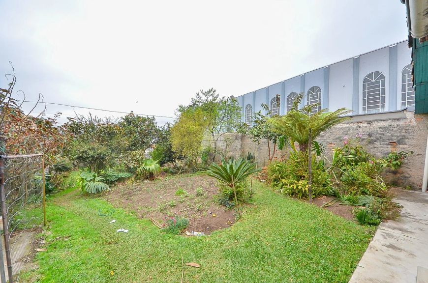 Terreno para venda em Pinheirinho - Curitiba - PR