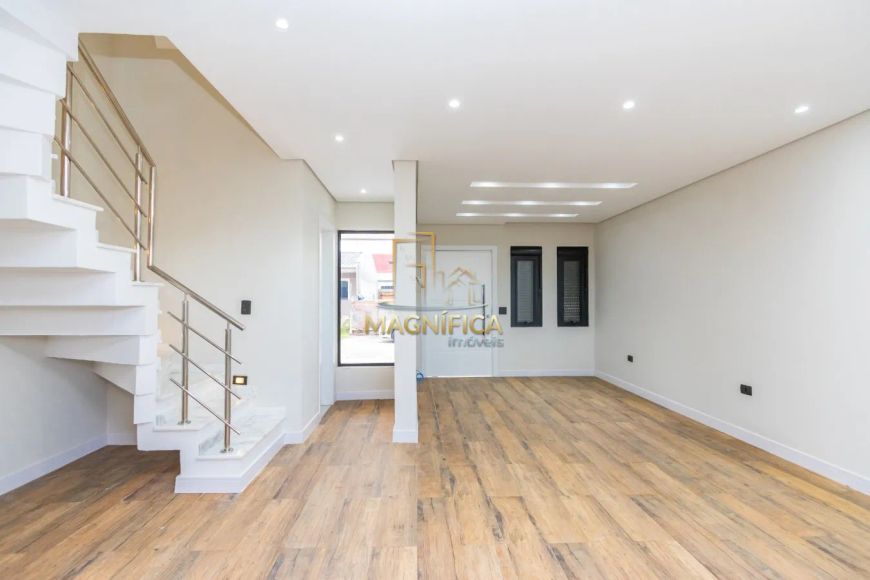 SOBRADO EM CONDOMÍNIO com 3 dormitórios à venda com 175m² por R$ 700.000,00 no bairro Campo de Santa