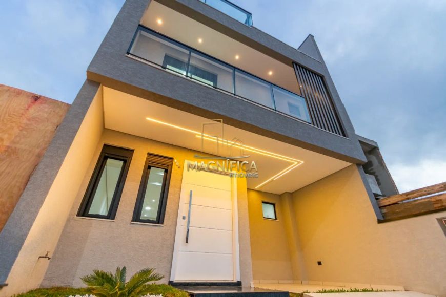 SOBRADO EM CONDOMÍNIO com 3 dormitórios à venda com 175m² por R$ 700.000,00 no bairro Campo de Santa