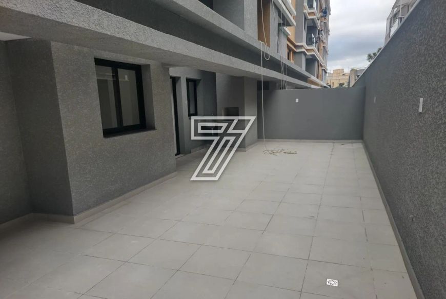 APARTAMENTO GARDEN - JUVEVE COM 182 M² PRIVATIVOS / 2 VAGAS - NOVO