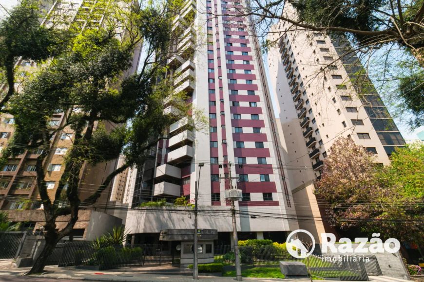 APARTAMENTO COM 4 QUARTOS - 220,22m² PRIVATIVOS - CHAMPAGNAT - REF 5902-RAZÃO
